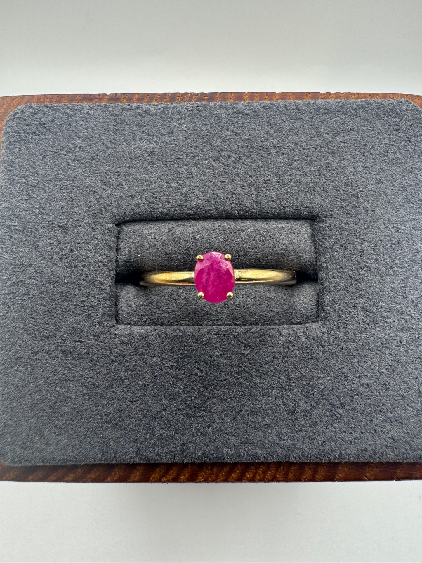 9ct gold ruby ring