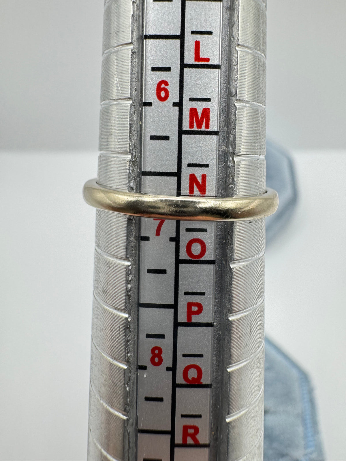 9ct white gold 0.25ct diamond ring