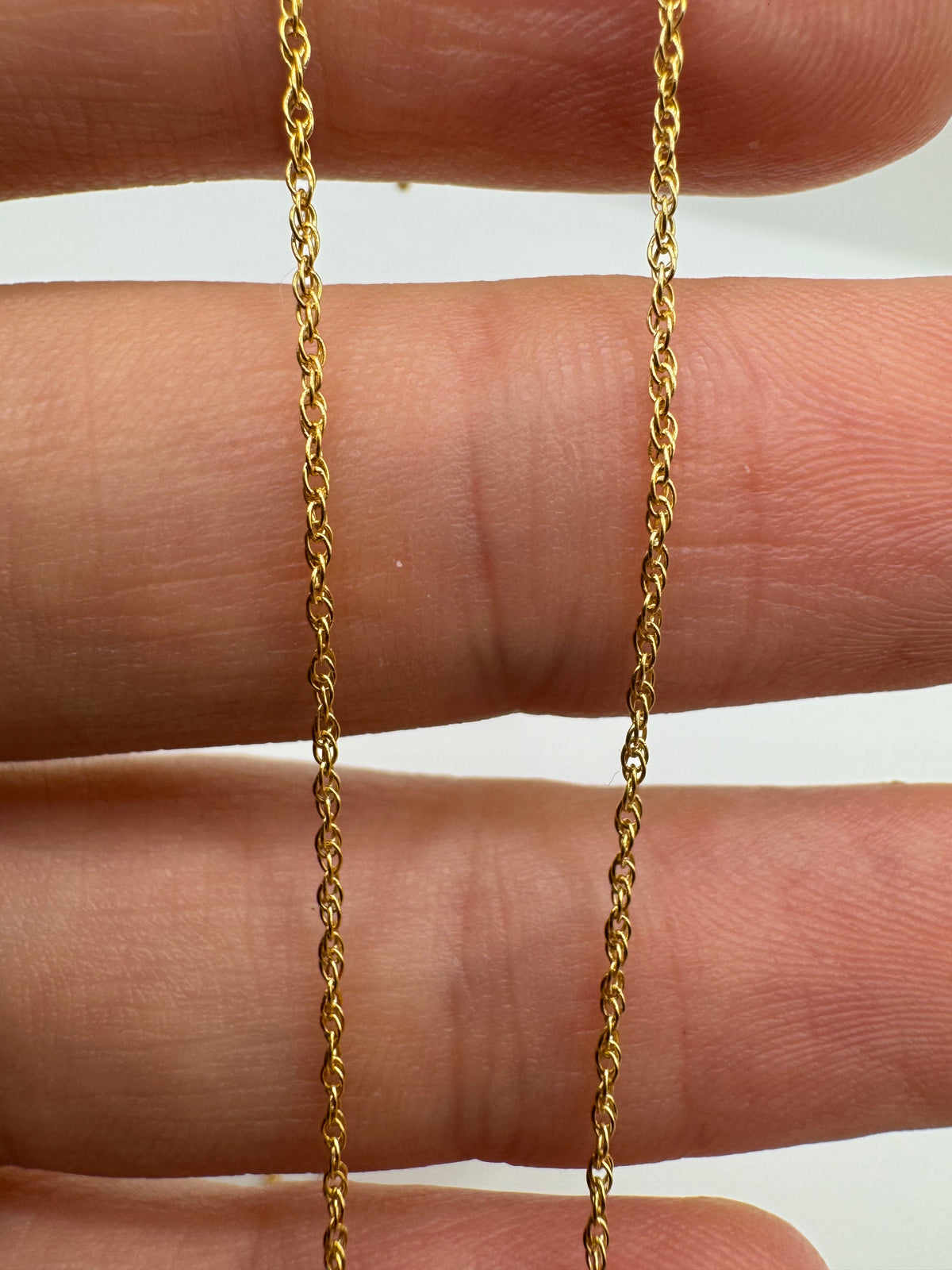 9ct gold chain 40 15.5”