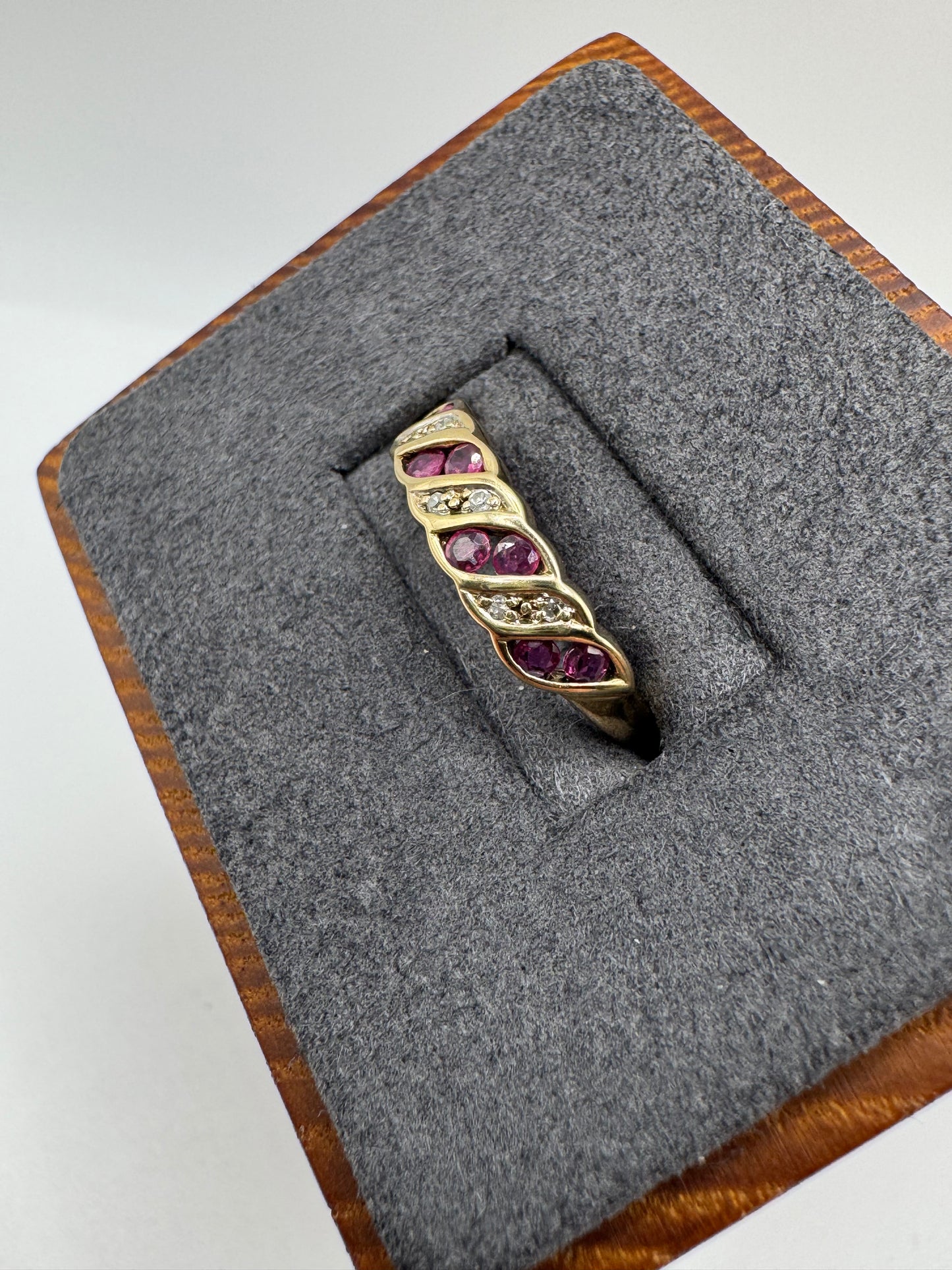 9ct gold ruby and diamond ring