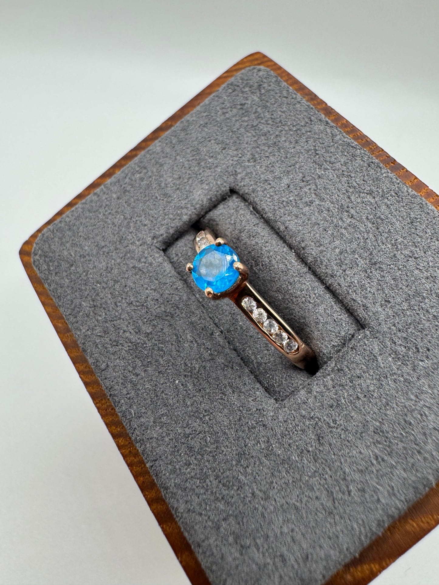 9ct rose gold blue apatite and diamond ring