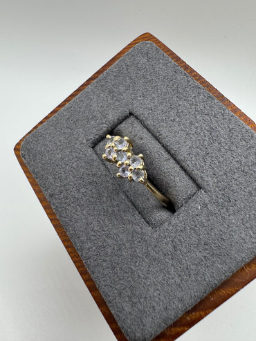 9ct gold tanzanite ring