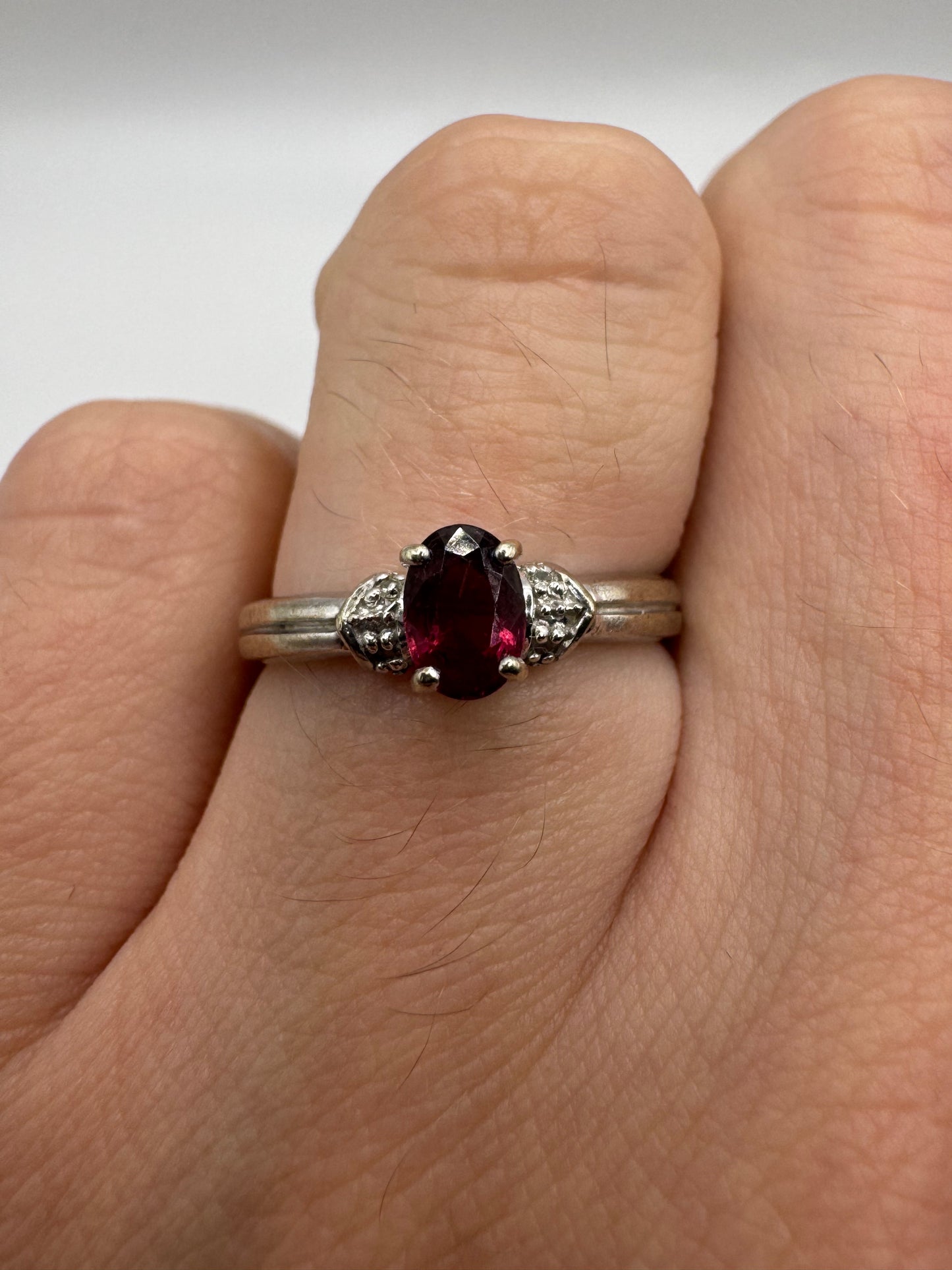 9ct white gold almandine garnet and diamond ring