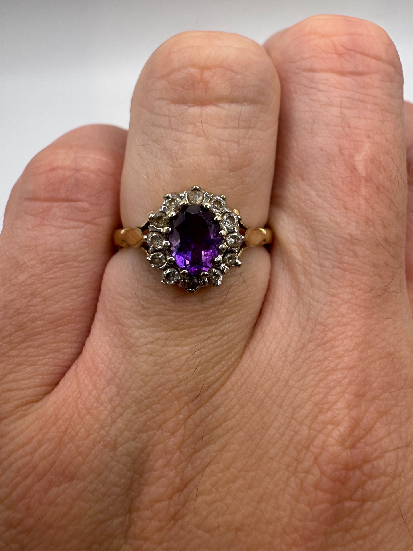 9ct gold amethyst and diamond ring