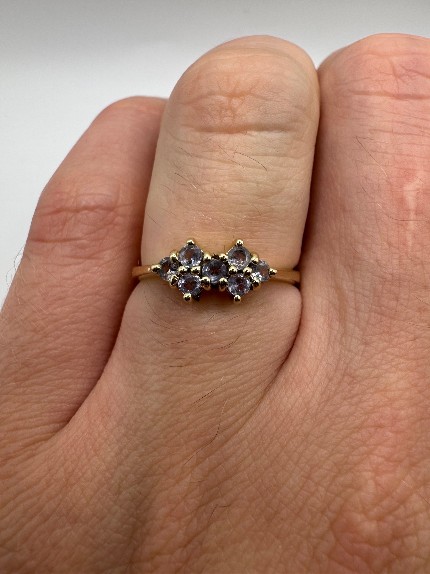 9ct gold tanzanite ring