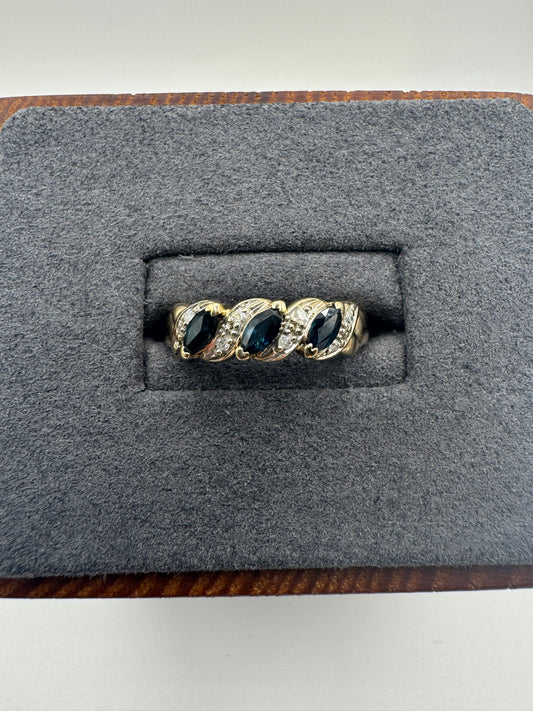 9ct gold sapphire and diamond ring