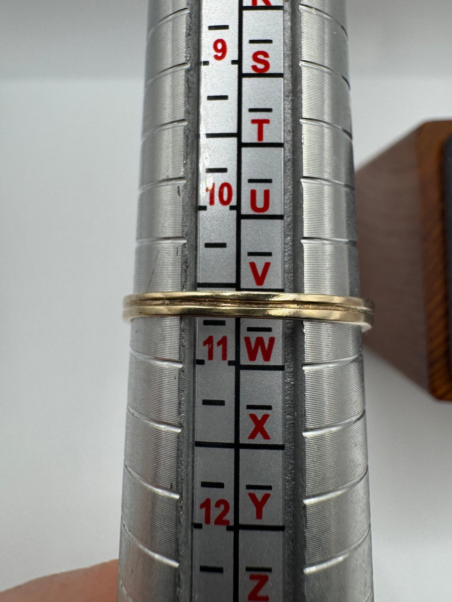 Heavy 9ct gold opal and ruby ring