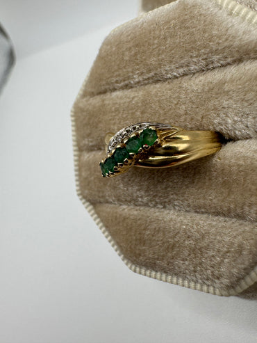 9ct gold emerald and diamond ring