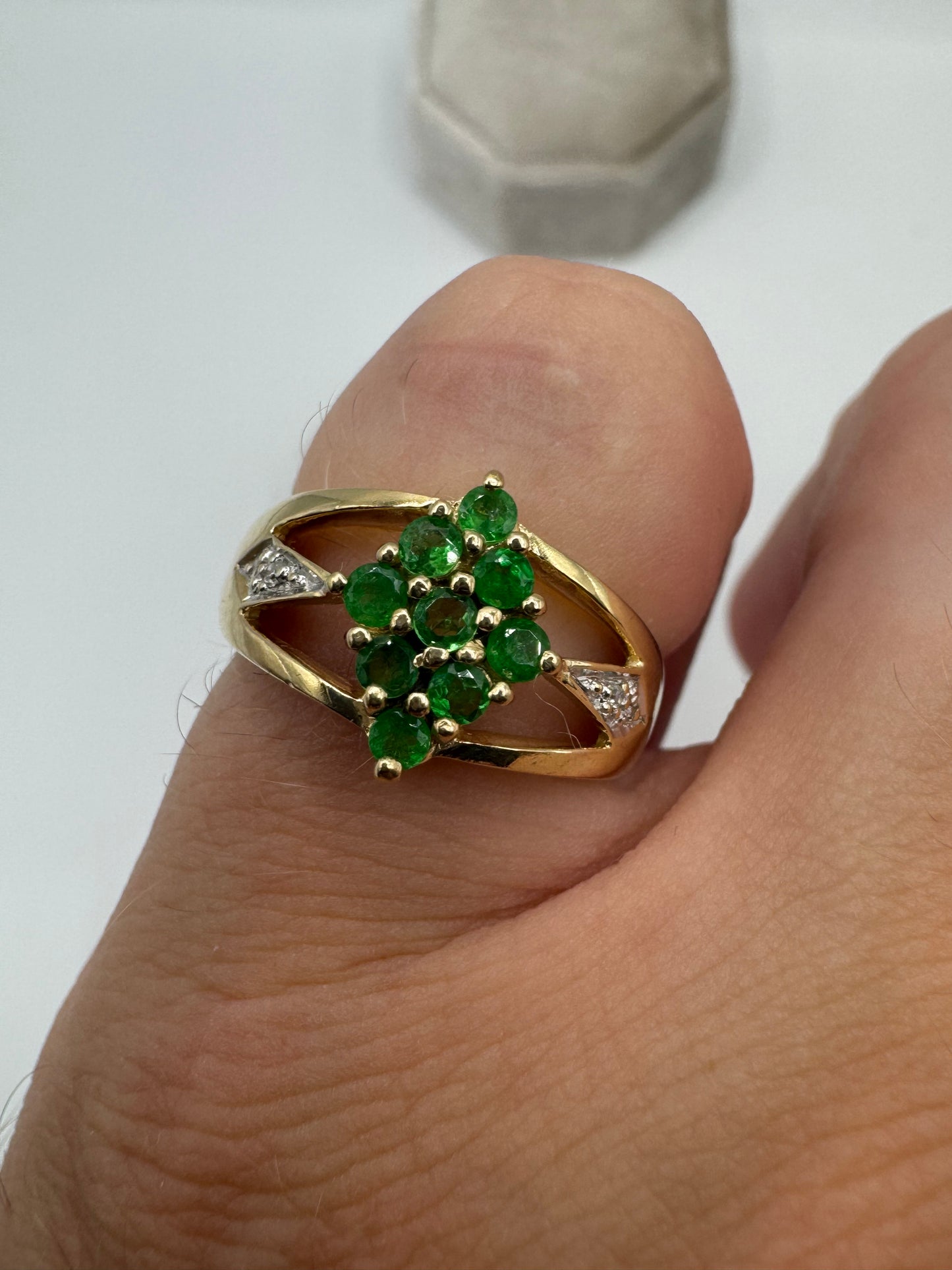 9ct gold demantoid garnet and diamond ring