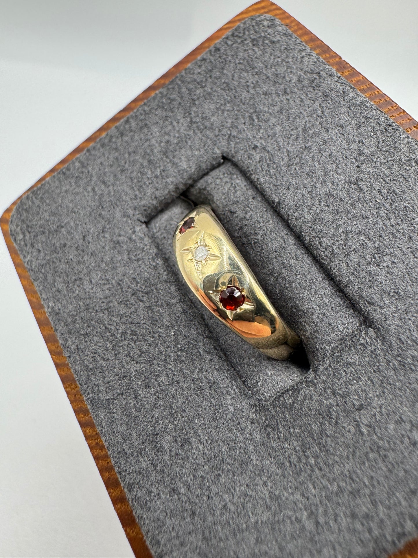 9ct gold garnet and diamond gypsy ring