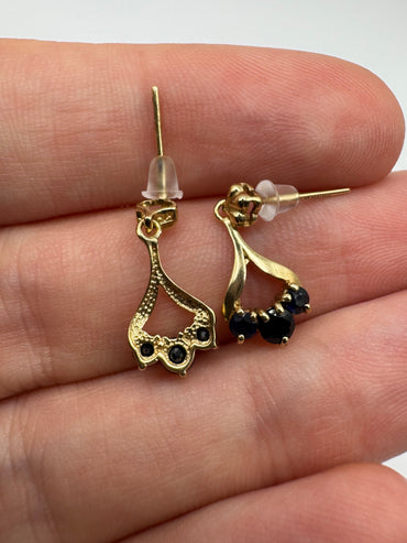 9ct gold sapphire earrings