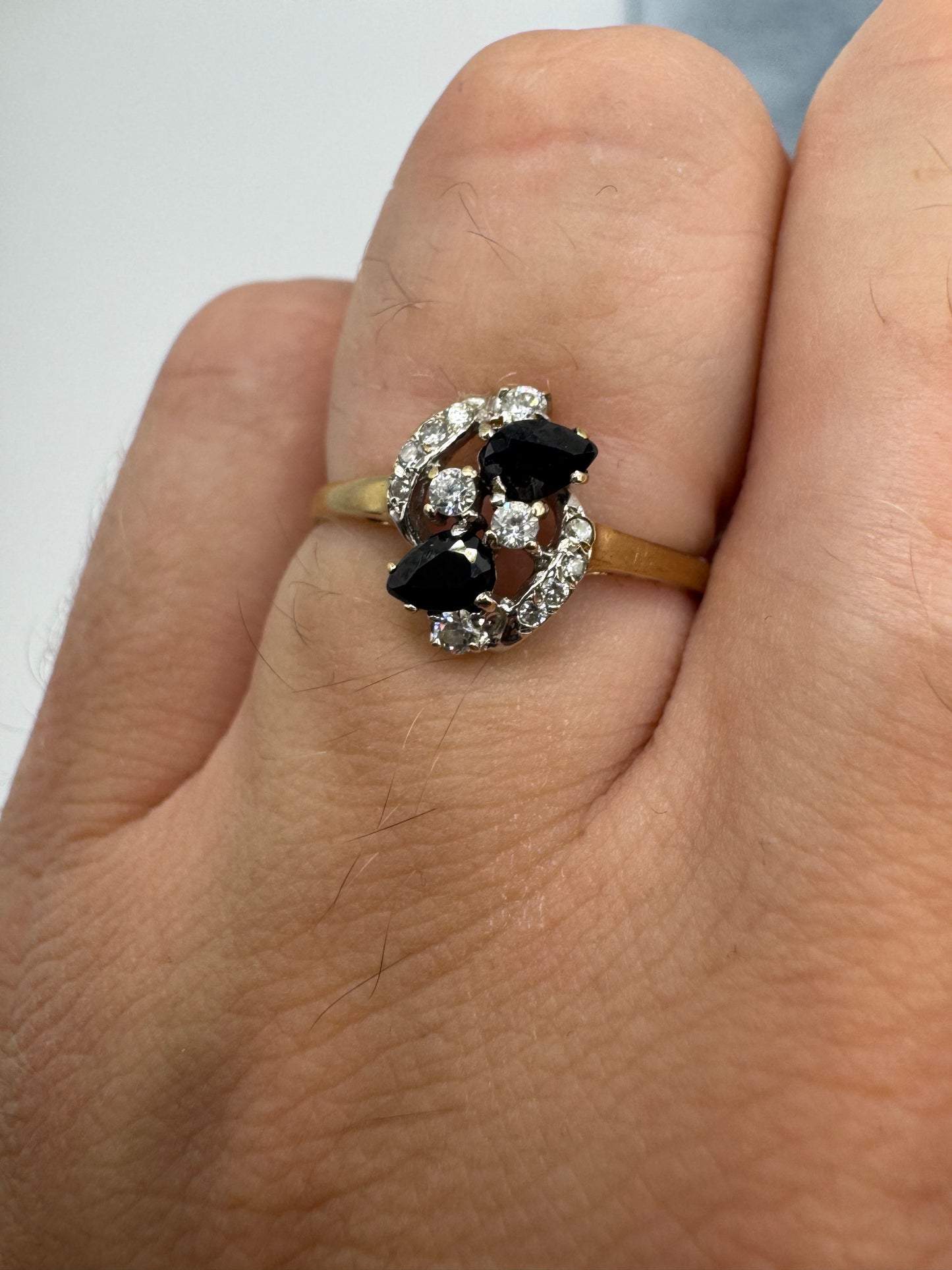9ct gold sapphire and cz ring