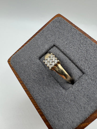 9ct gold diamond cluster ring