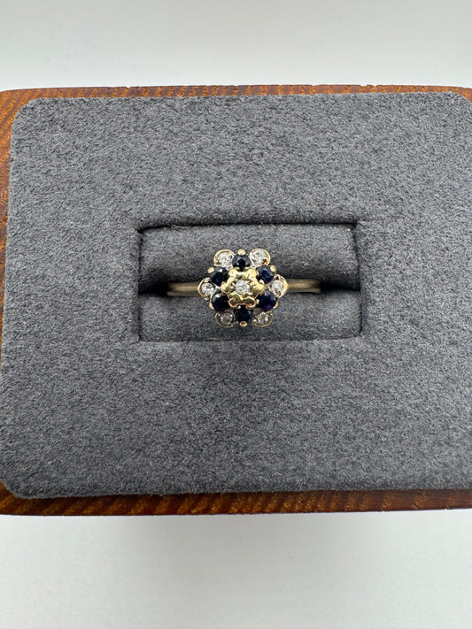 9ct gold sapphire and diamond ring