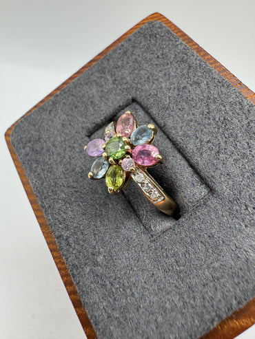 9ct gold multi-coloured sapphire and diamond ring