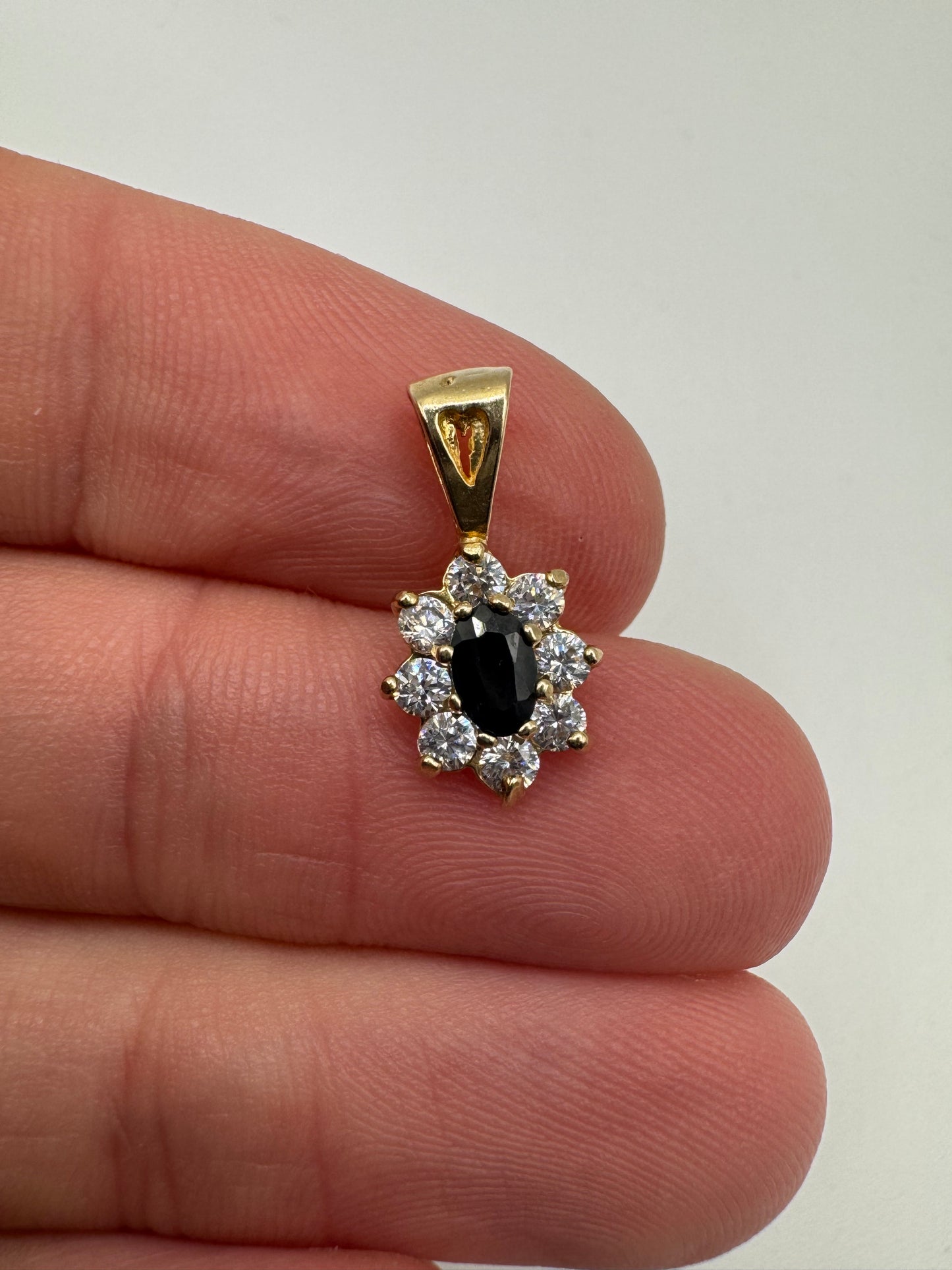 9ct gold sapphire and cz pendant