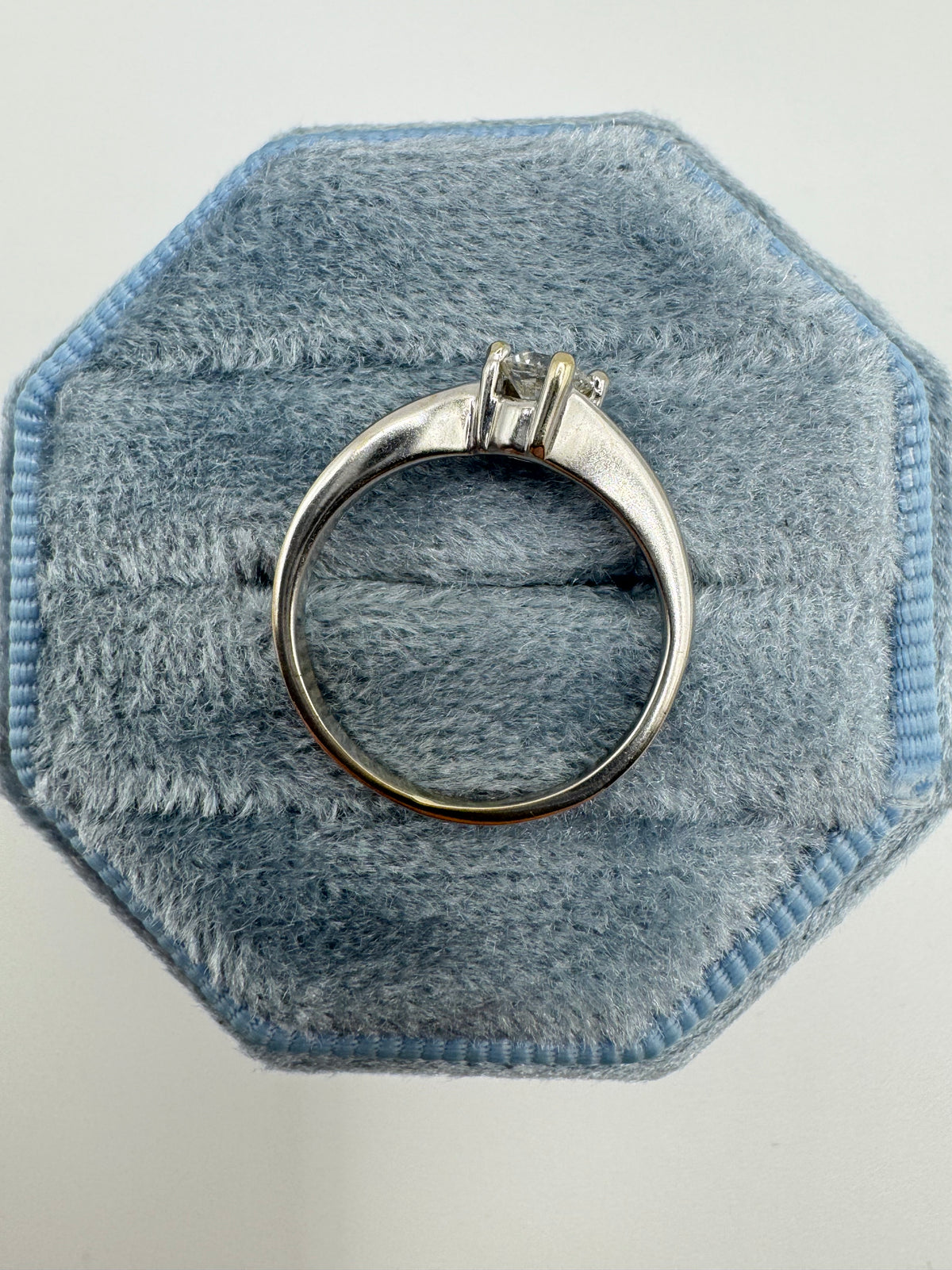 9ct white gold diamond twist ring