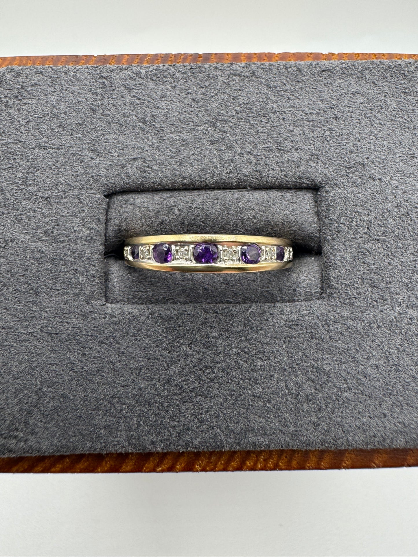 9ct gold amethyst and diamond ring