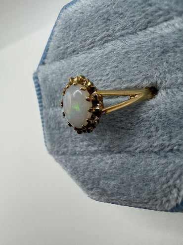 9ct gold opal ring