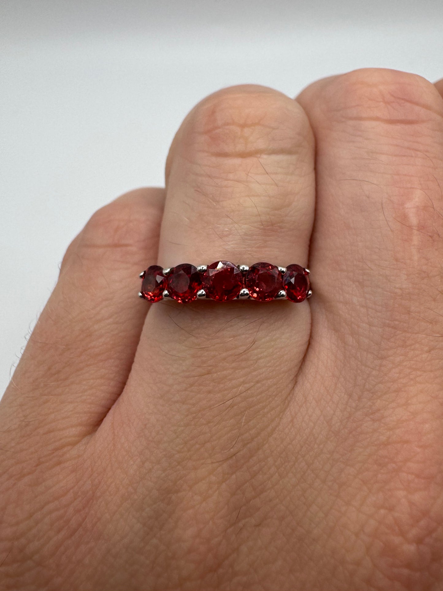 9ct white gold cherry topaz ring