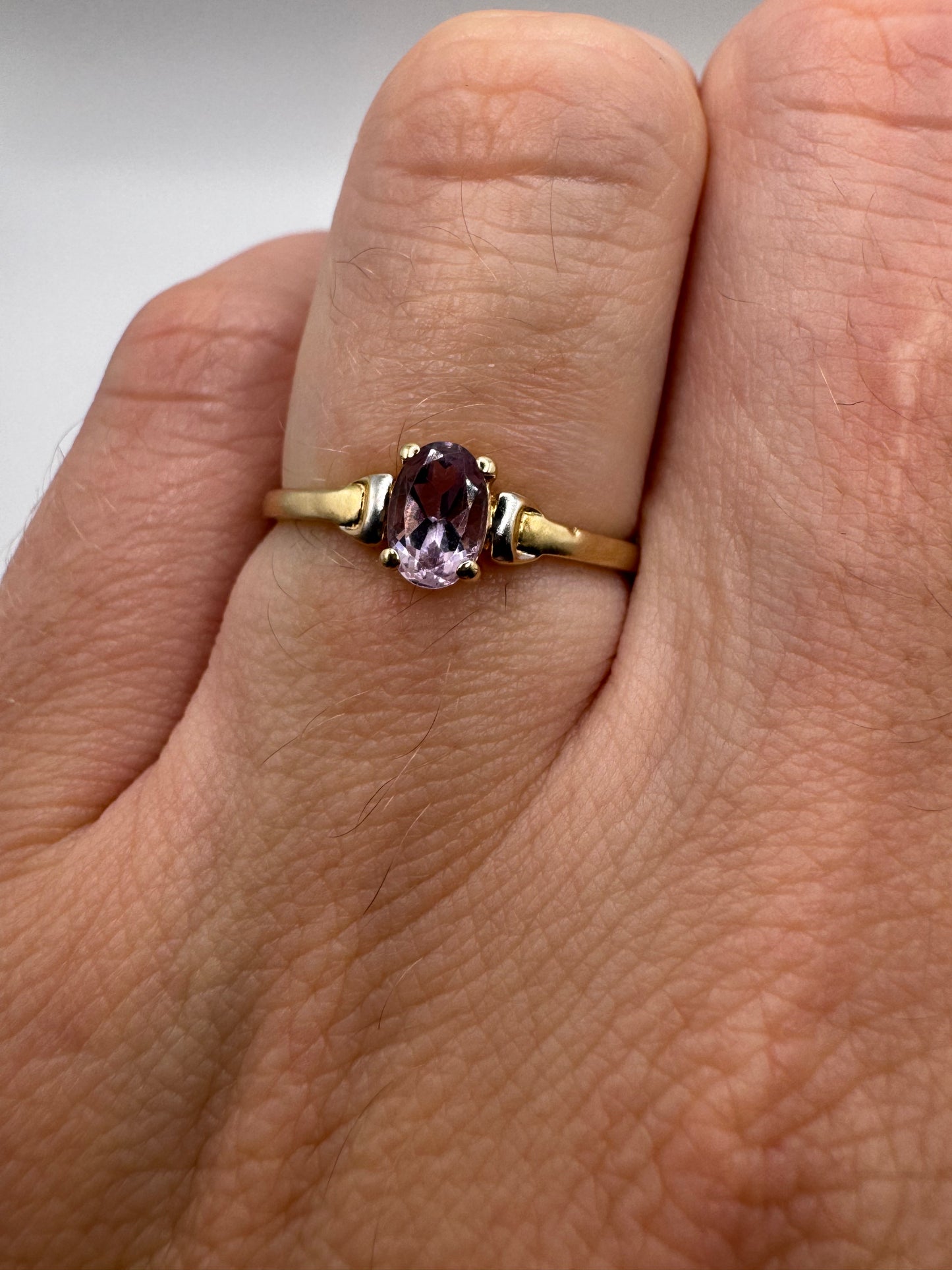 9ct gold amethyst ring