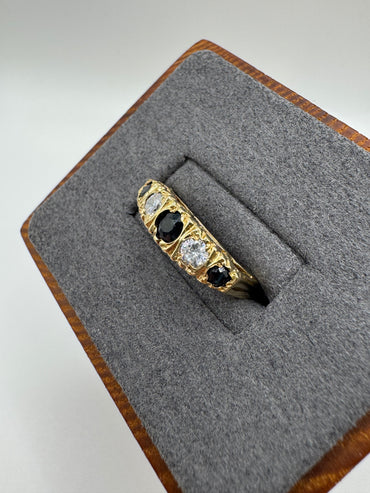 9ct gold sapphire and cz ring