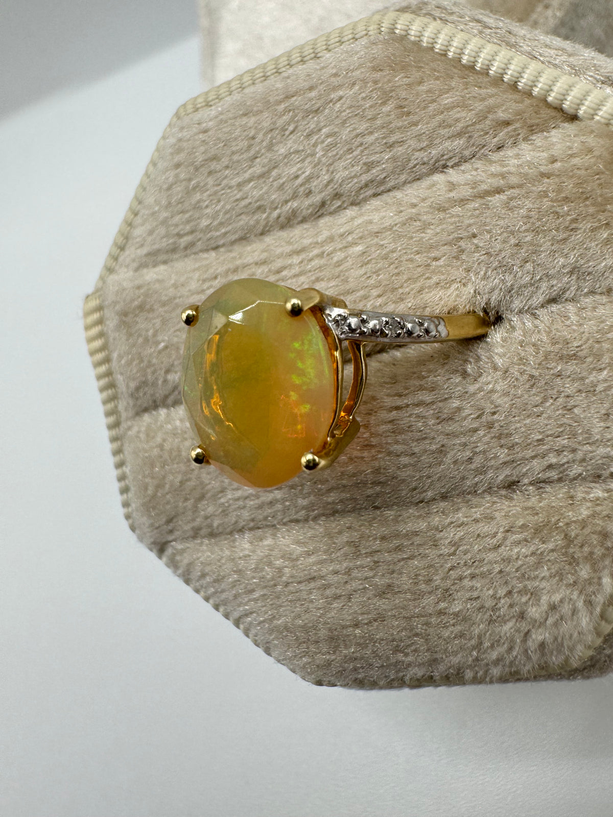 9ct gold opal and diamond ring