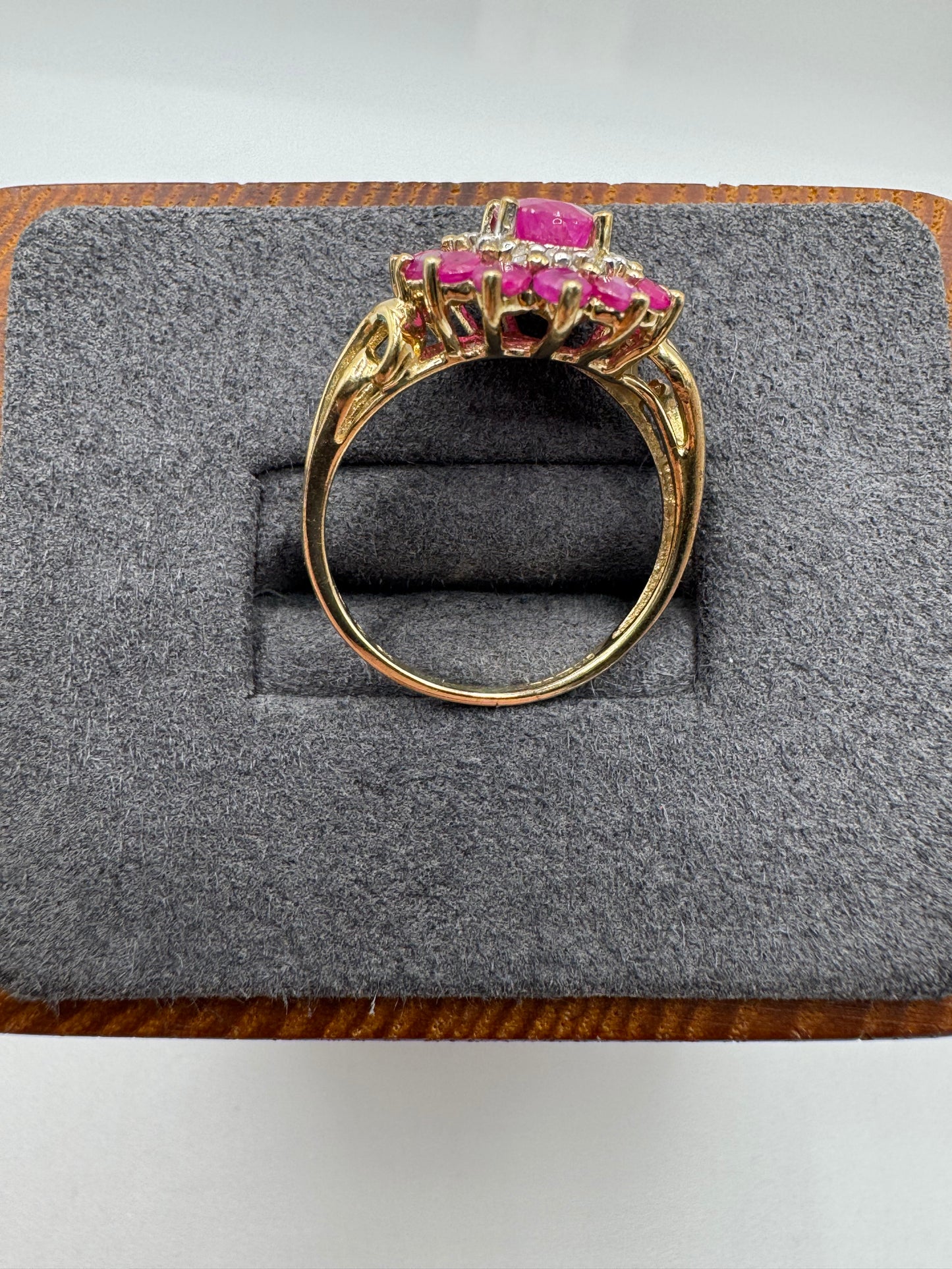 9ct gold ruby and diamond cluster ring