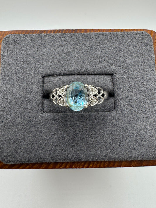 9ct white gold topaz and diamond ring