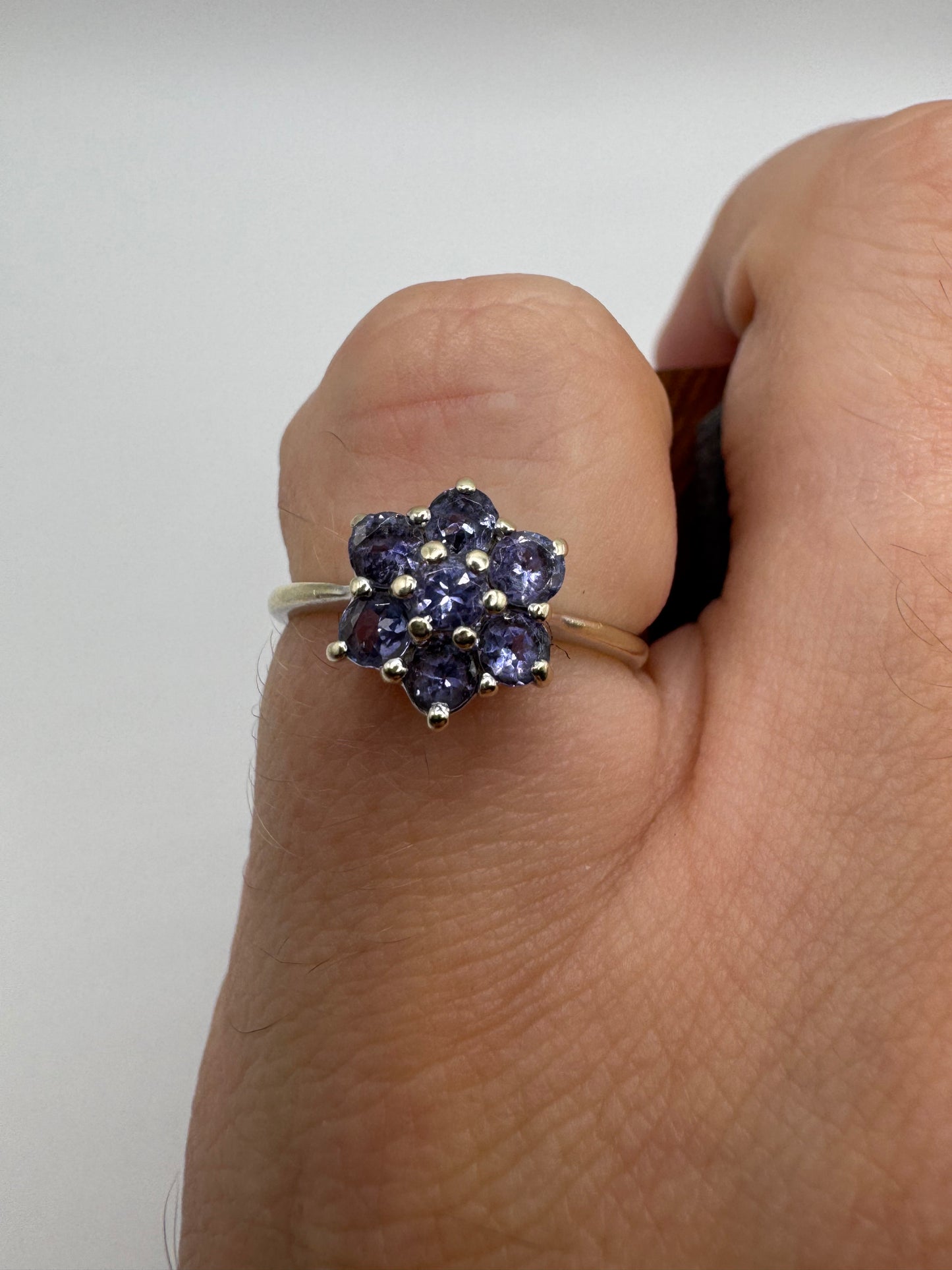 9ct white gold tanzanite cluster ring