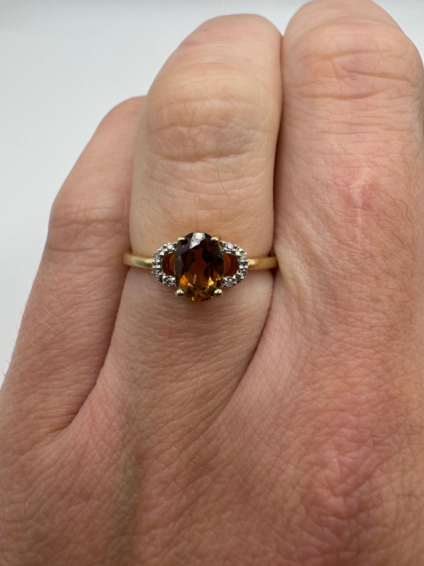 9ct gold citrine and diamond ring
