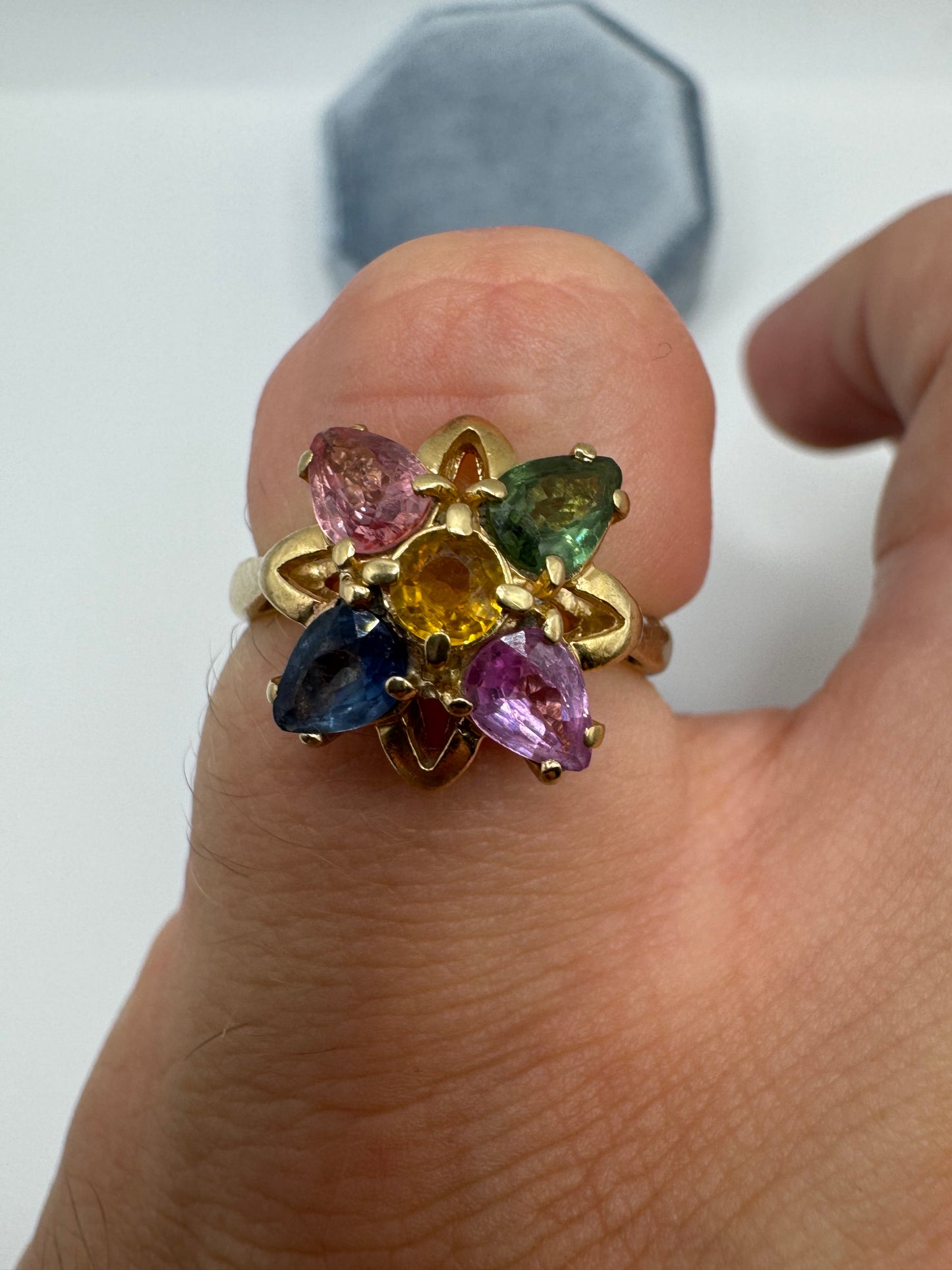 9ct gold multicoloured sapphire ring