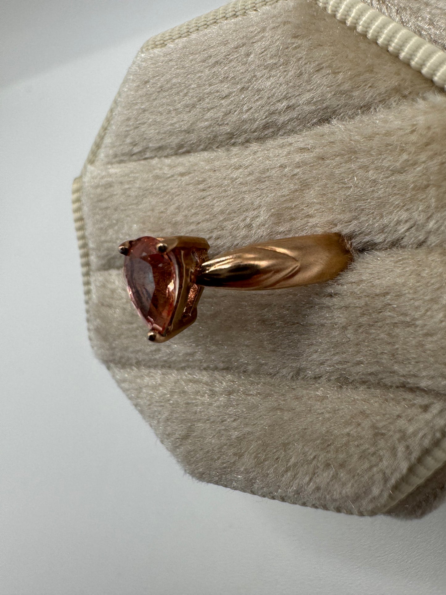 9ct rose gold padparascha sapphire ring