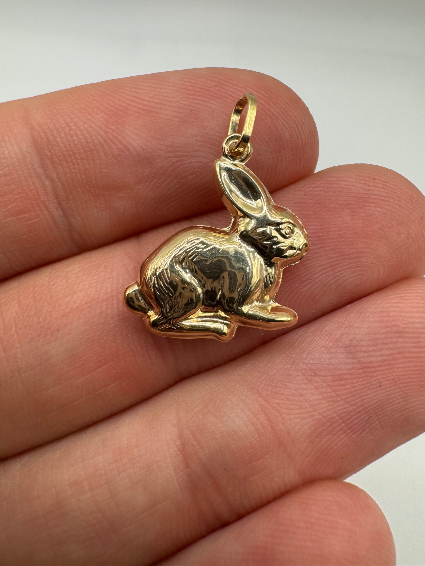 9ct gold rabbit charm