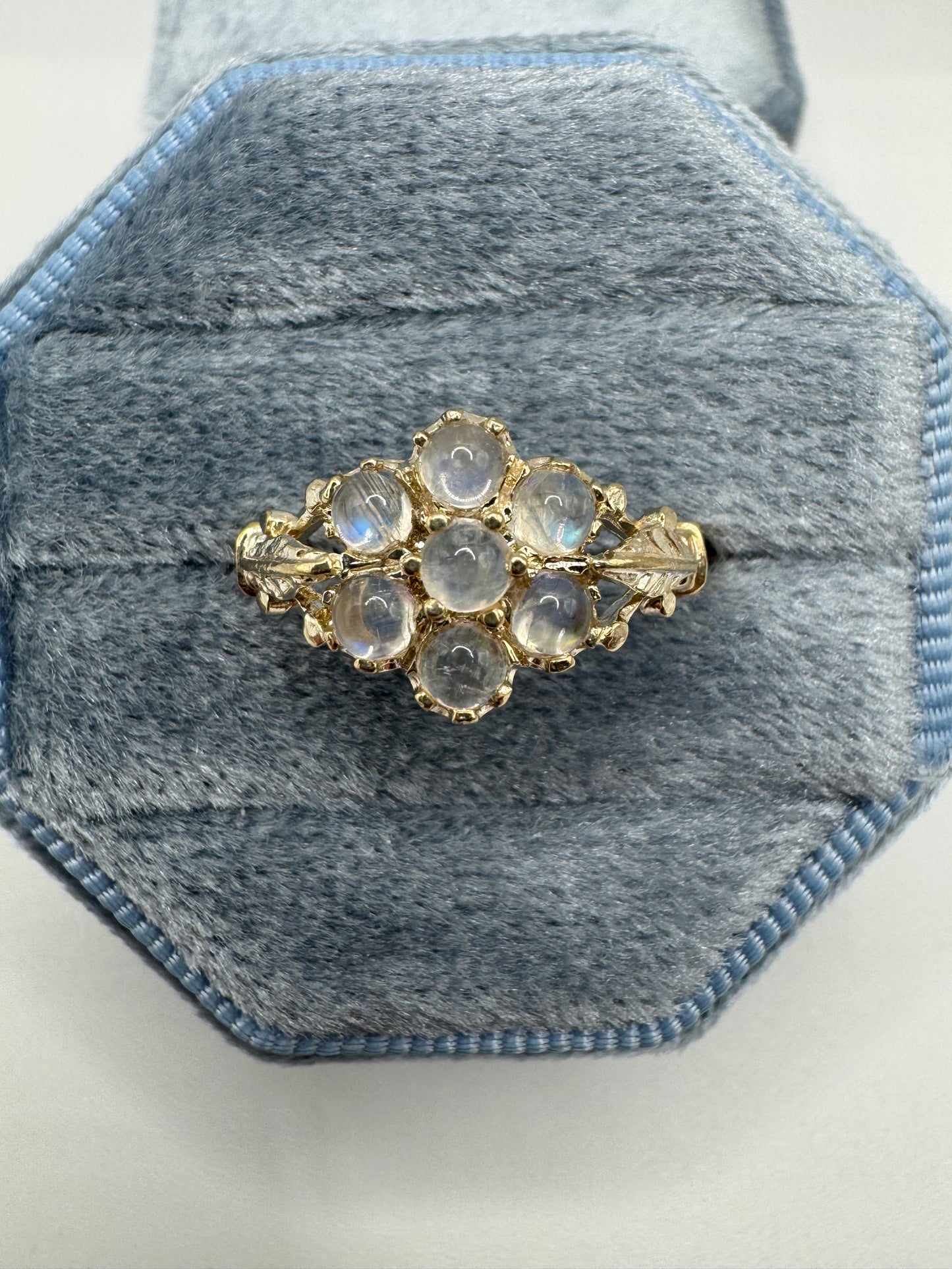 9ct gold moonstone cluster ring