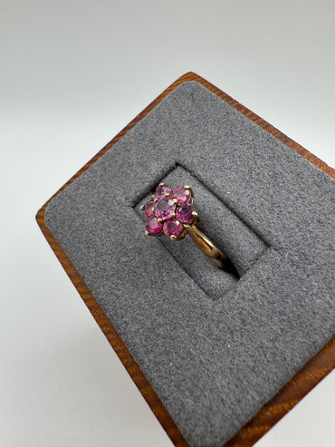 9ct gold ruby cluster ring