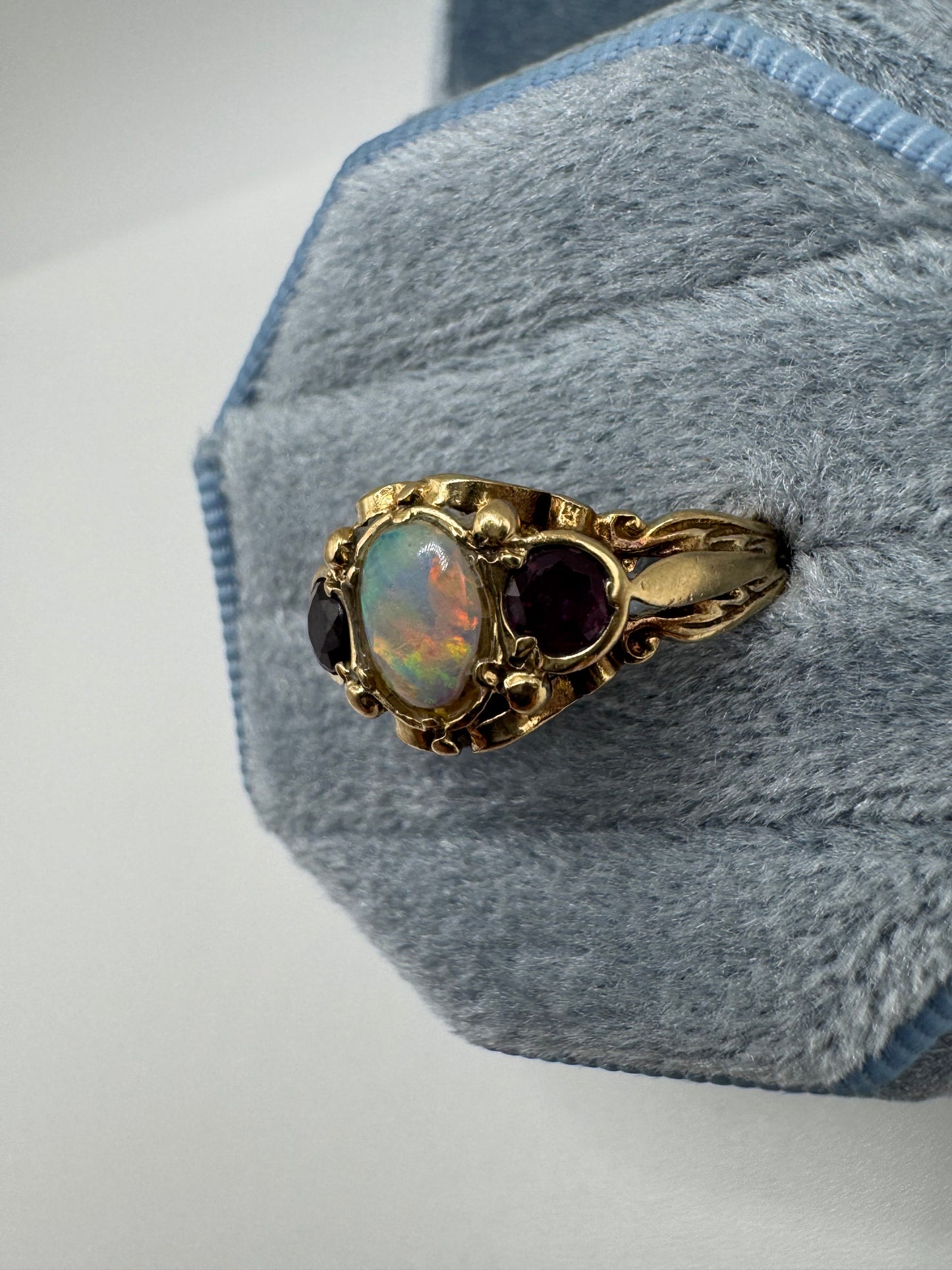 9ct gold opal and ruby ring