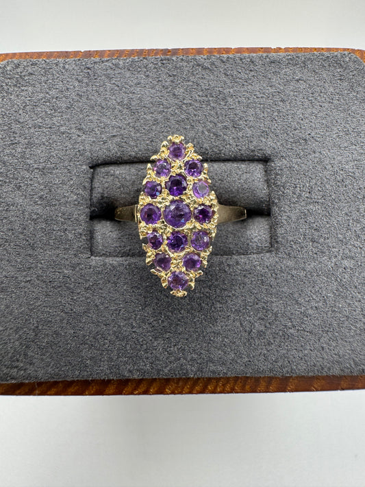 9ct gold amethyst navette ring