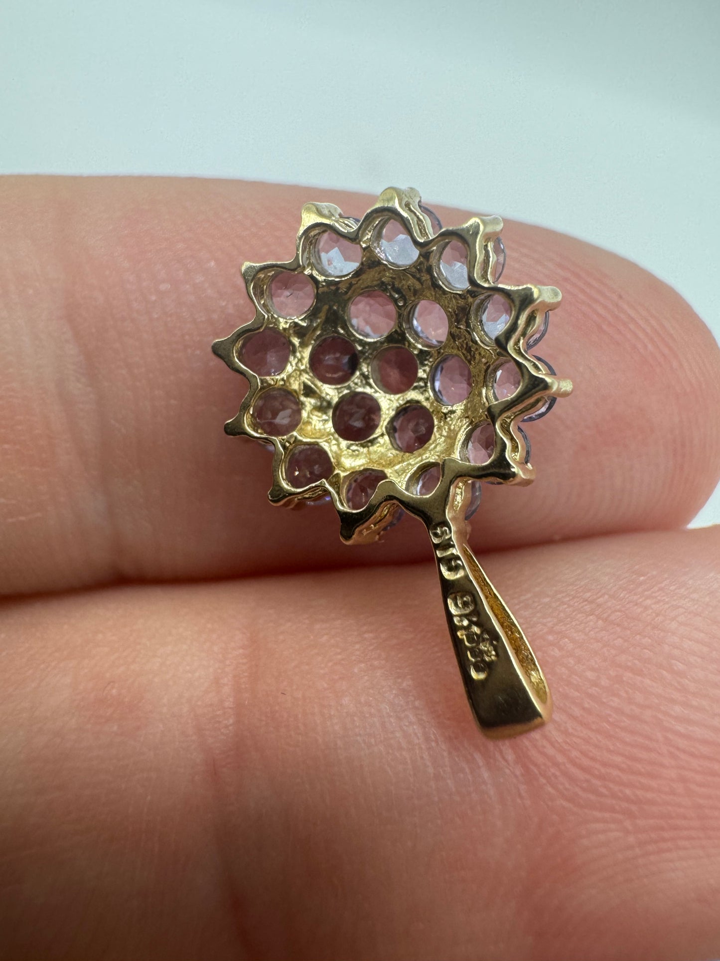 9ct gold tanzanite cluster pendant