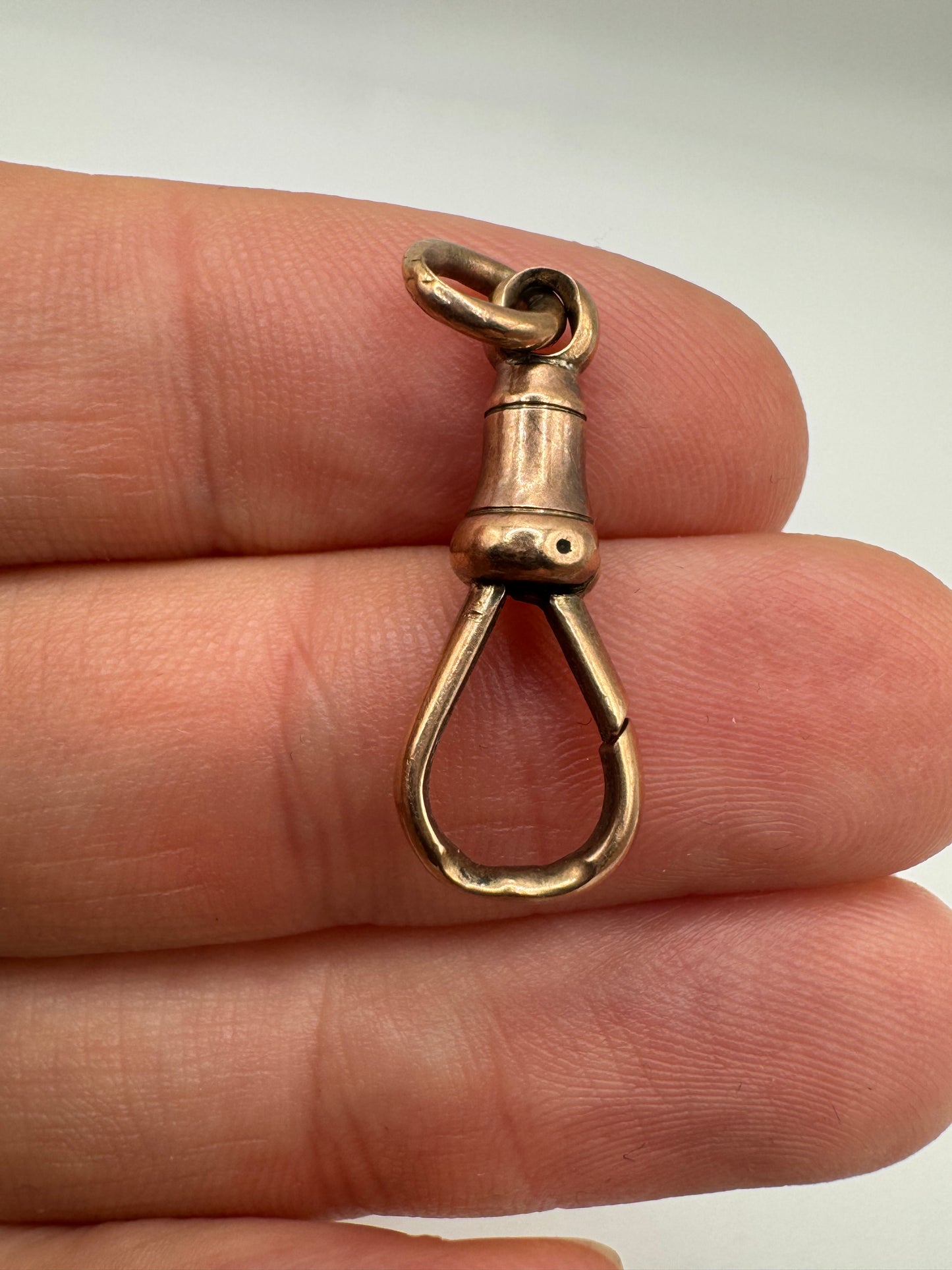 9ct rose gold dog clip 4