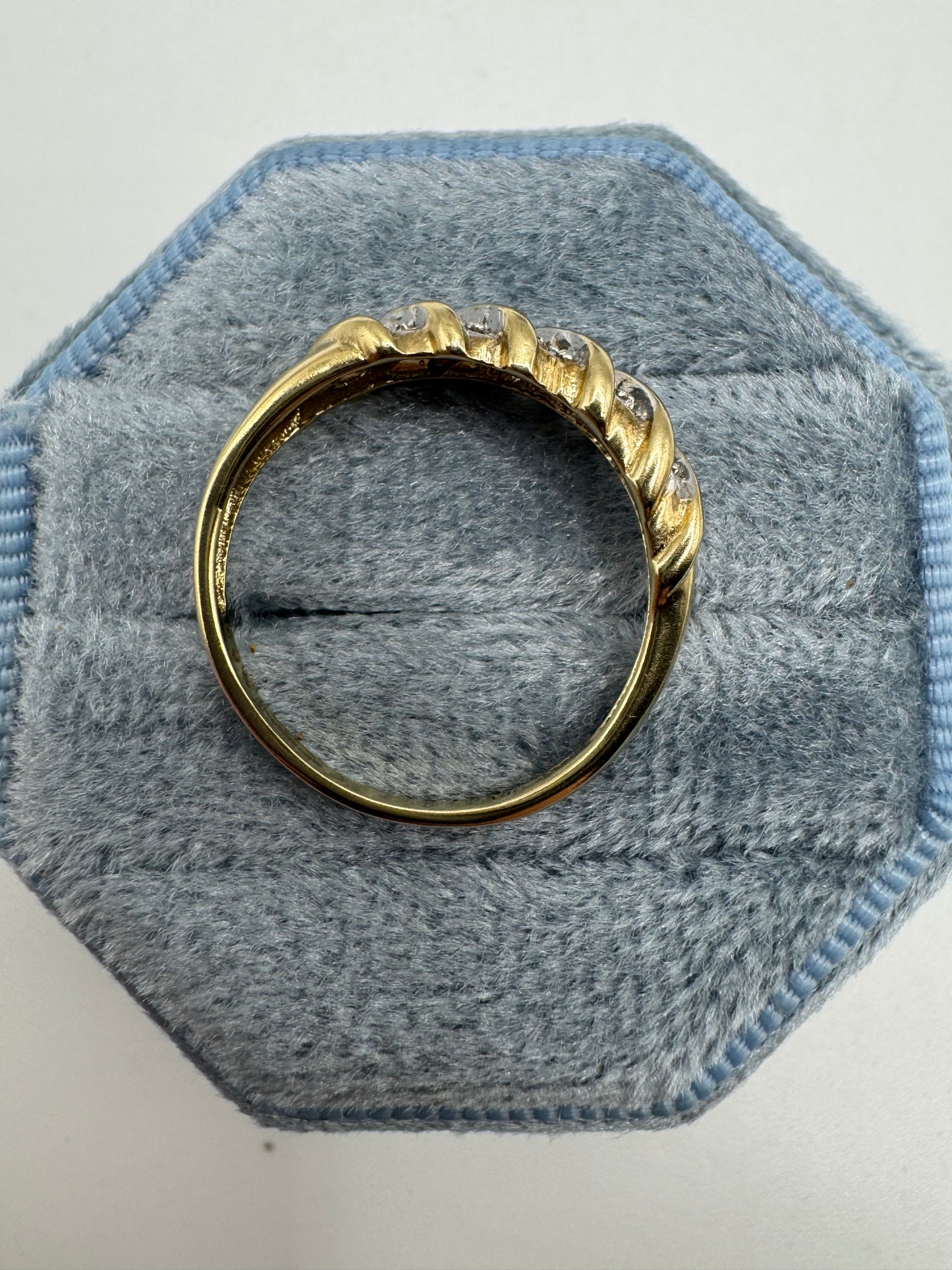 9ct gold diamond croissant ring