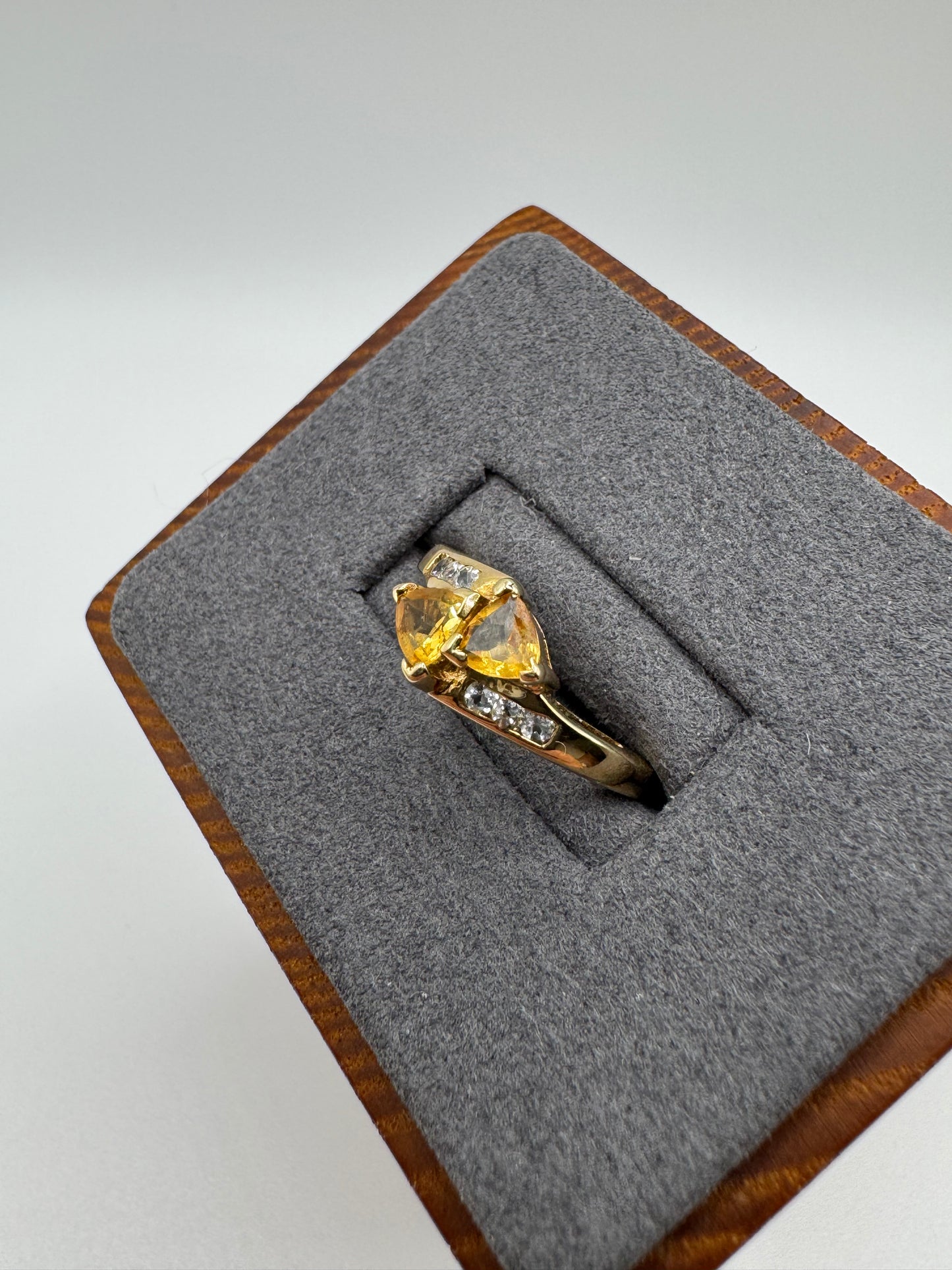 9ct gold citrine and diamond ring