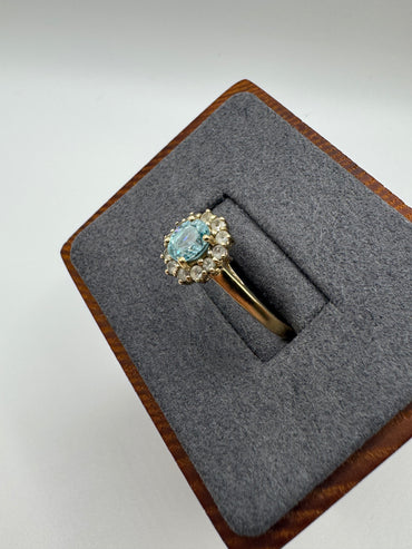 9ct gold topaz and cz ring