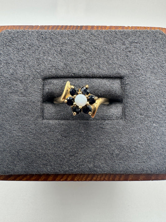 9ct gold opal and sapphire ring