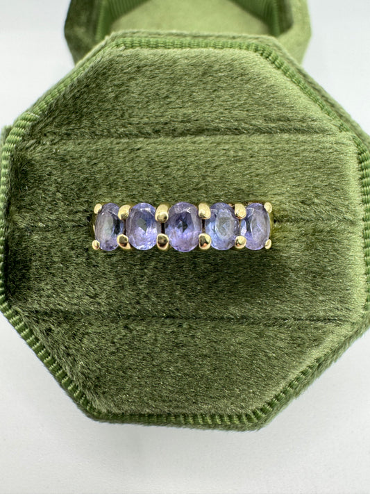 9ct gold tanzanite ring