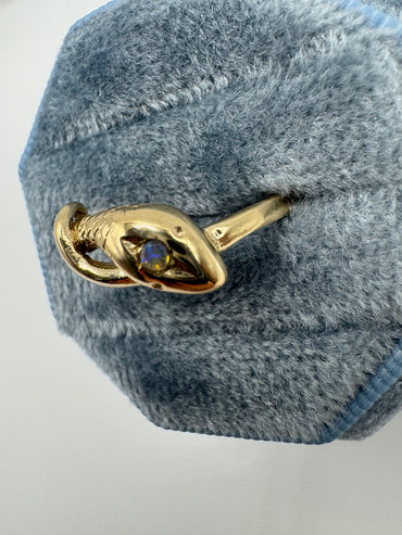9ct gold moonstone snake ring
