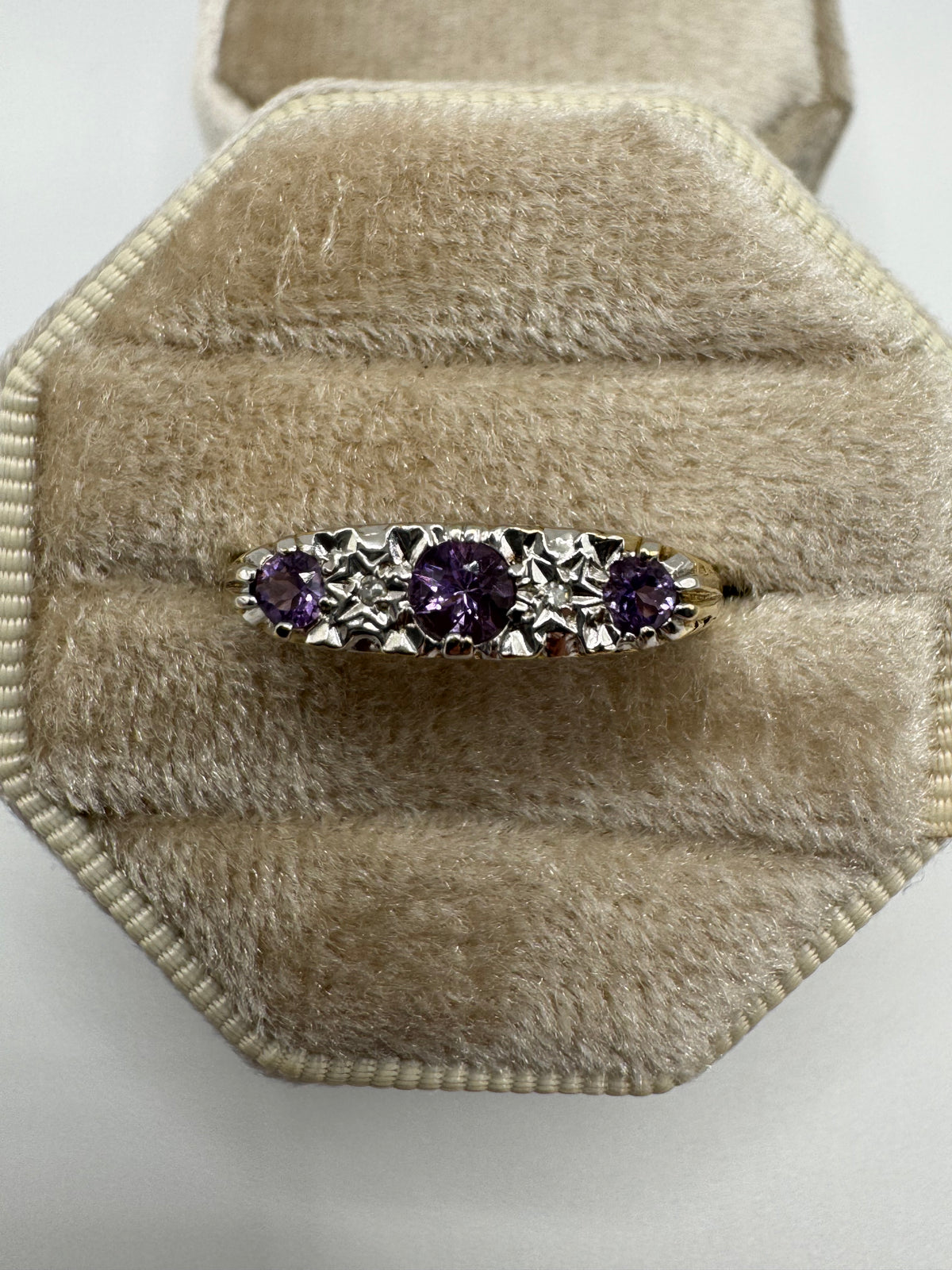 9ct gold amethyst and diamond ring