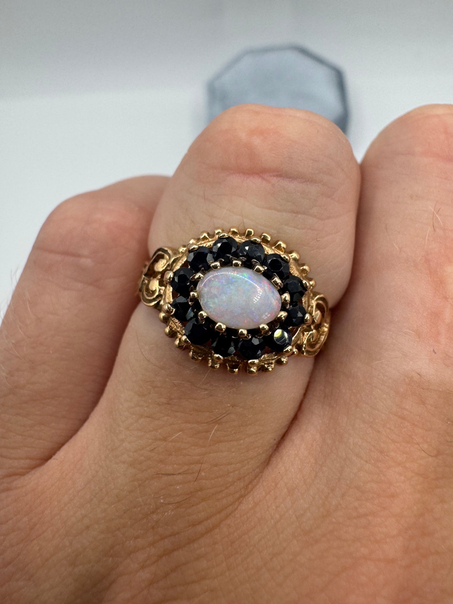 9ct gold opal and sapphire ring