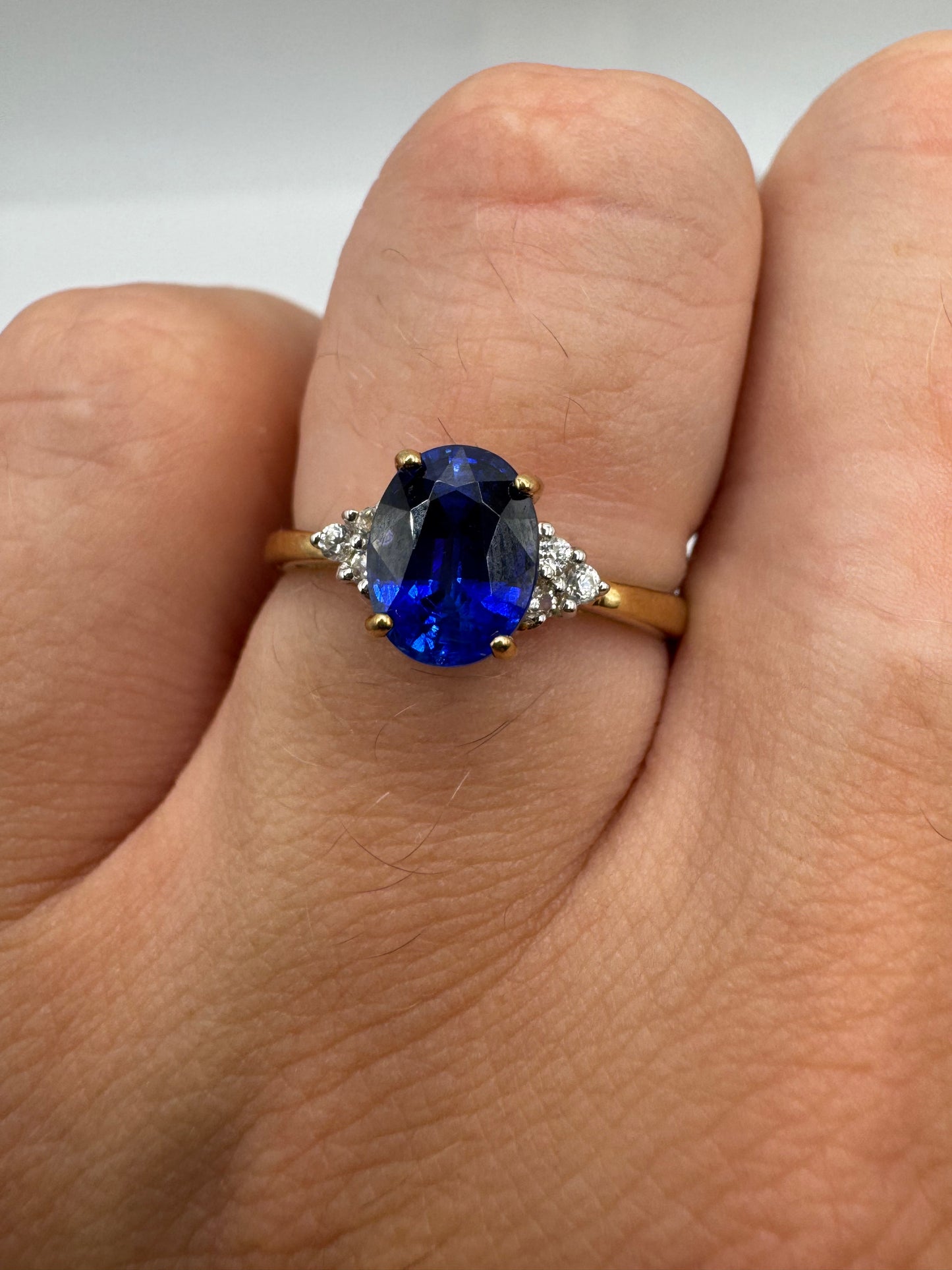 9ct gold kyanite and white spinel ring