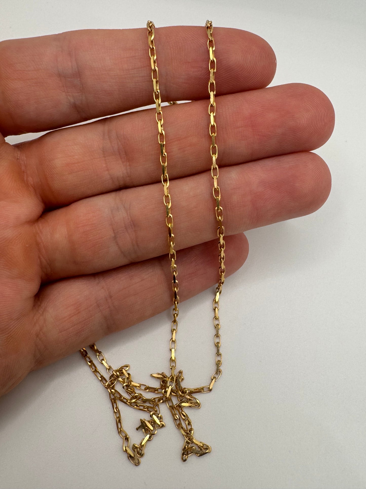 9ct gold box chain 24
